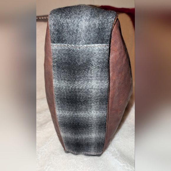 Dolce & Gabbana Black and Brown Tote Bag - Picture 12 of 13